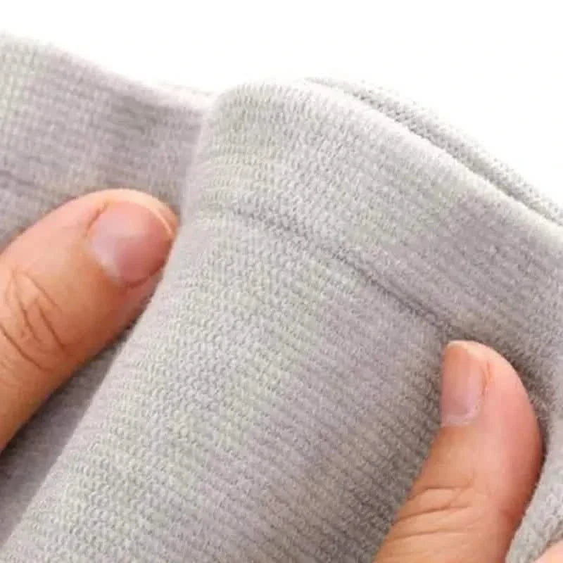 2-Pieces: Warm Knee Brace