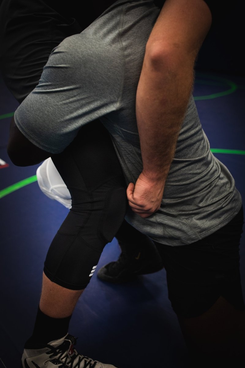 Padded Knee Sleeve - Black